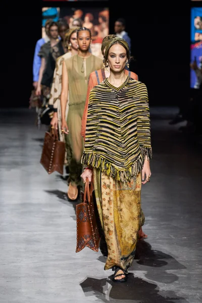 Look 87